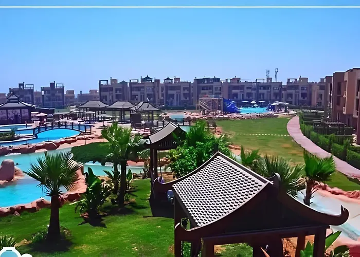 Blue Bay Sokhna Aqua Park Families Only مارسيليا بلوباي اسيا السخنه