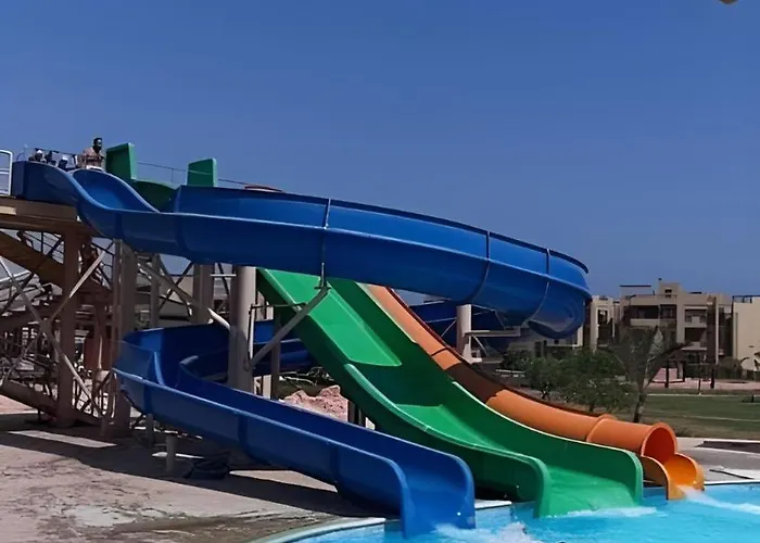 Blue Bay Sokhna Aqua Park Families Only مارسيليا بلوباي اسيا السخنه *