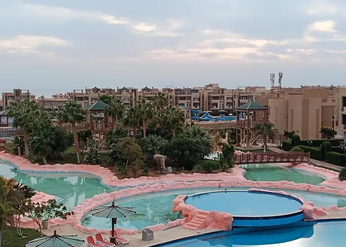 Blue Bay Sokhna Aqua Park Families Only مارسيليا بلوباي اسيا السخنه *
